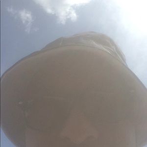 Meet your Posher, Shaka